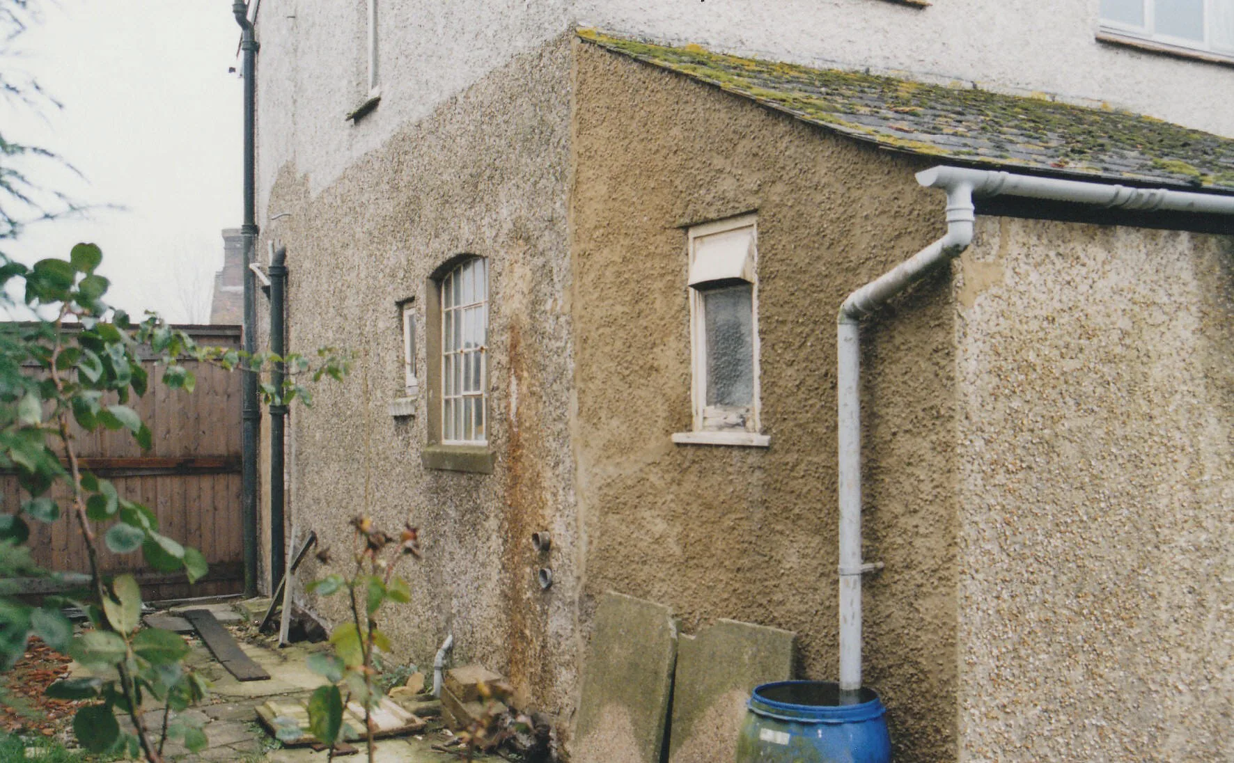 82, Linton Road, Loose, Maidstone, Kent, England — We moved to 82 Linton Road in January 1996. These photos were taken before we moved in. The house needed complete…, January 1996
