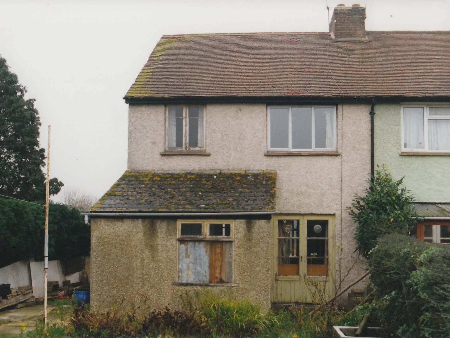 82, Linton Road, Loose, Maidstone, Kent, England — We moved to 82 Linton Road in January 1996. These photos were taken before we moved in. The house needed complete…, January 1996